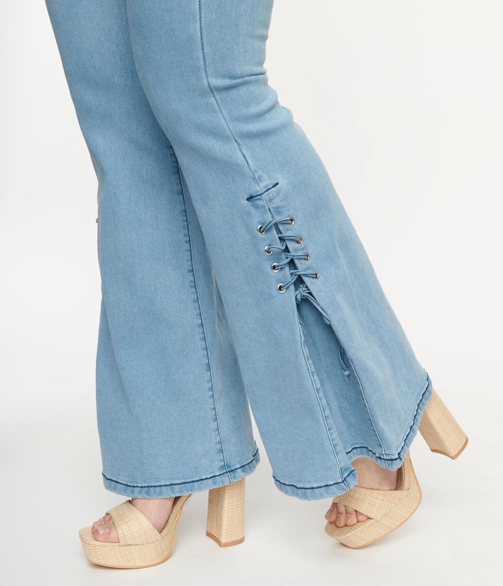 1970s Light Blue Lace Accent Flare Jeans