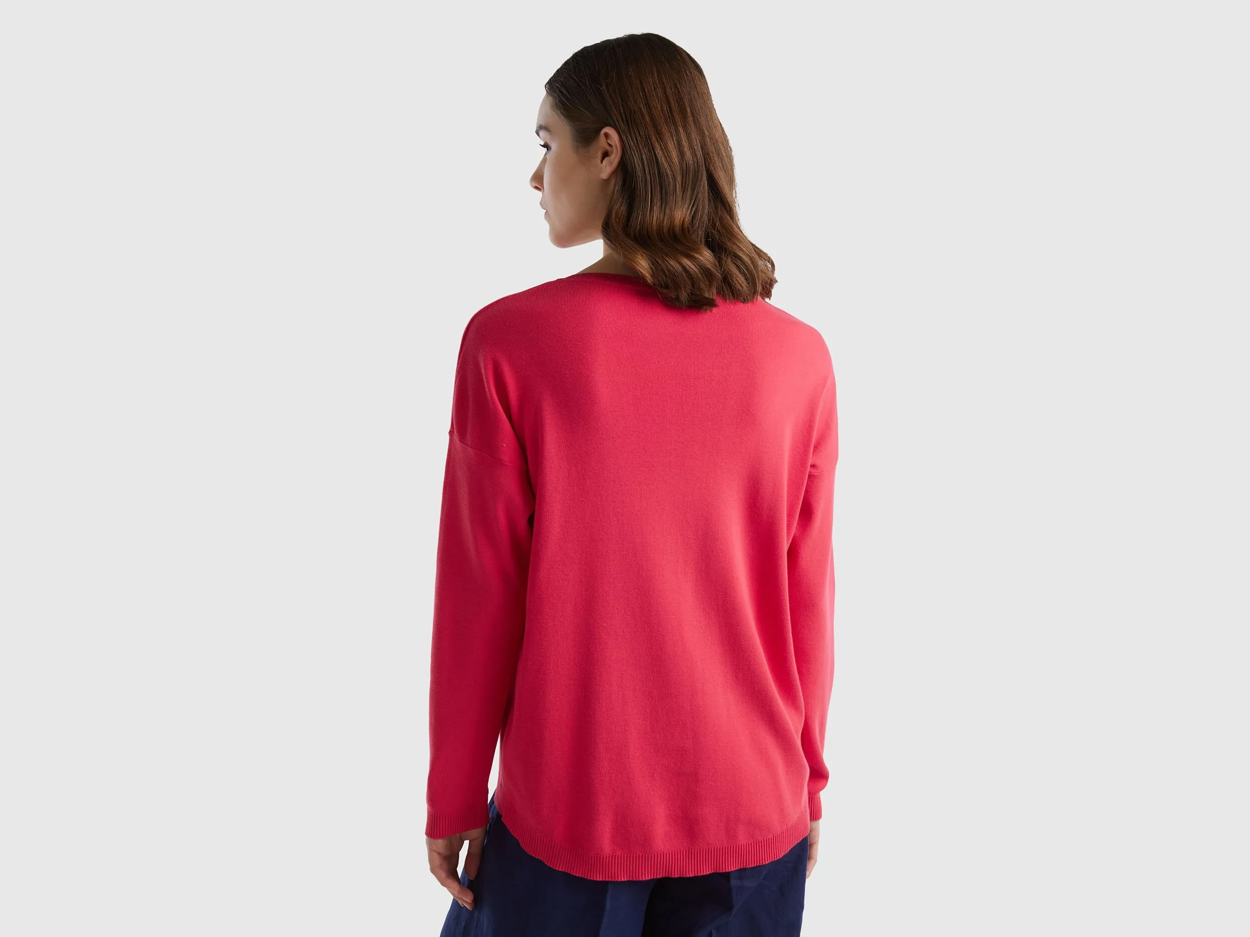 Cotton sweater with round neck - Fuchsia | Benetton