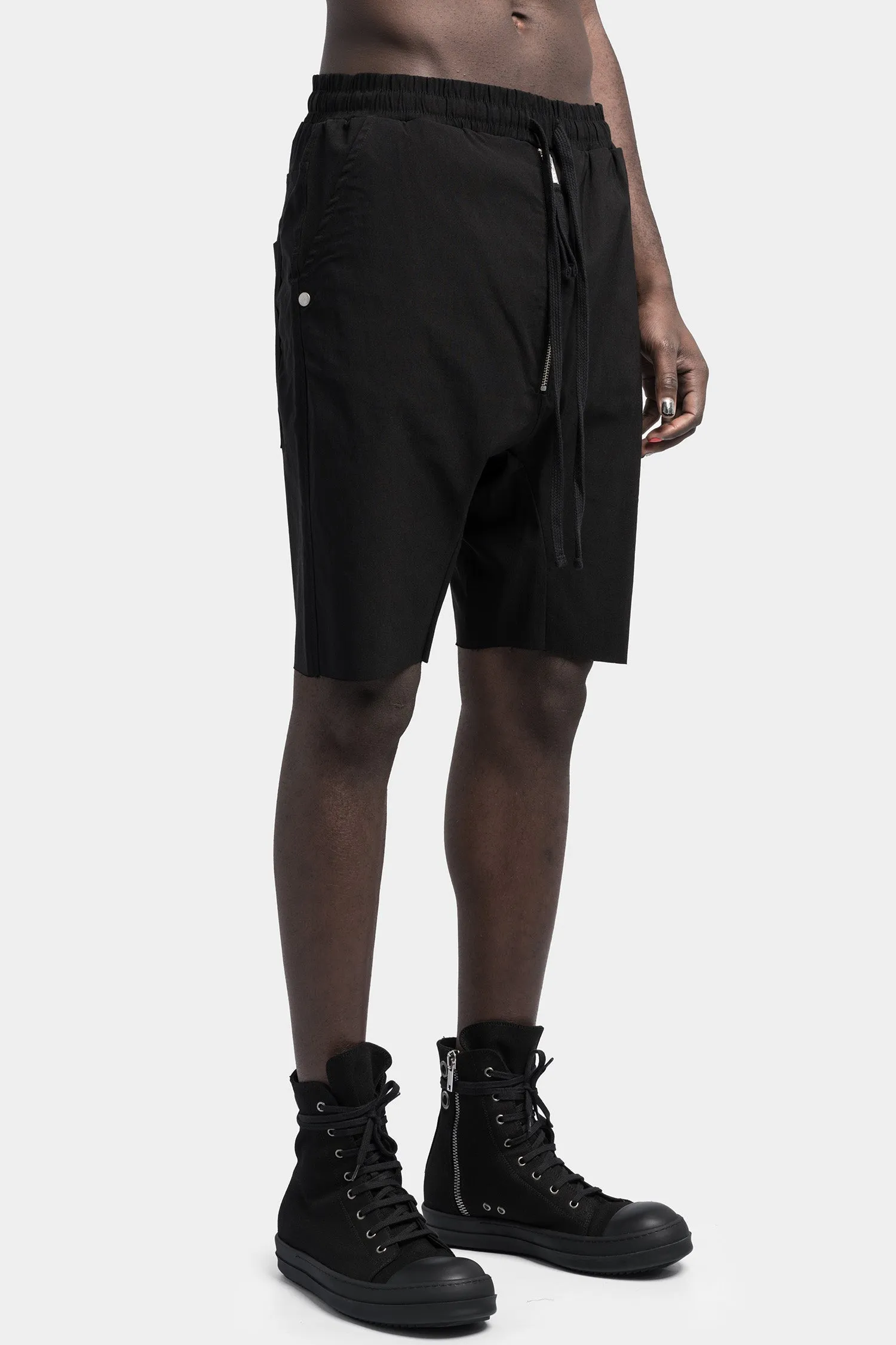 Front zip shorts, Black