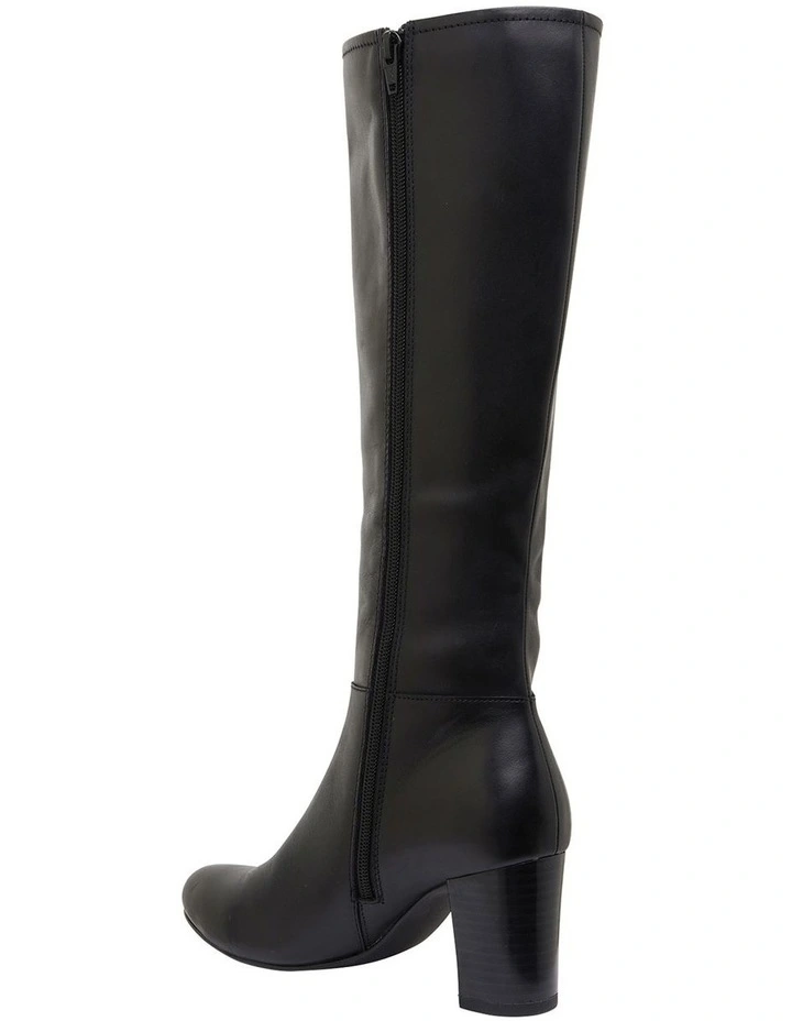 Gwen Boots in Black Leather