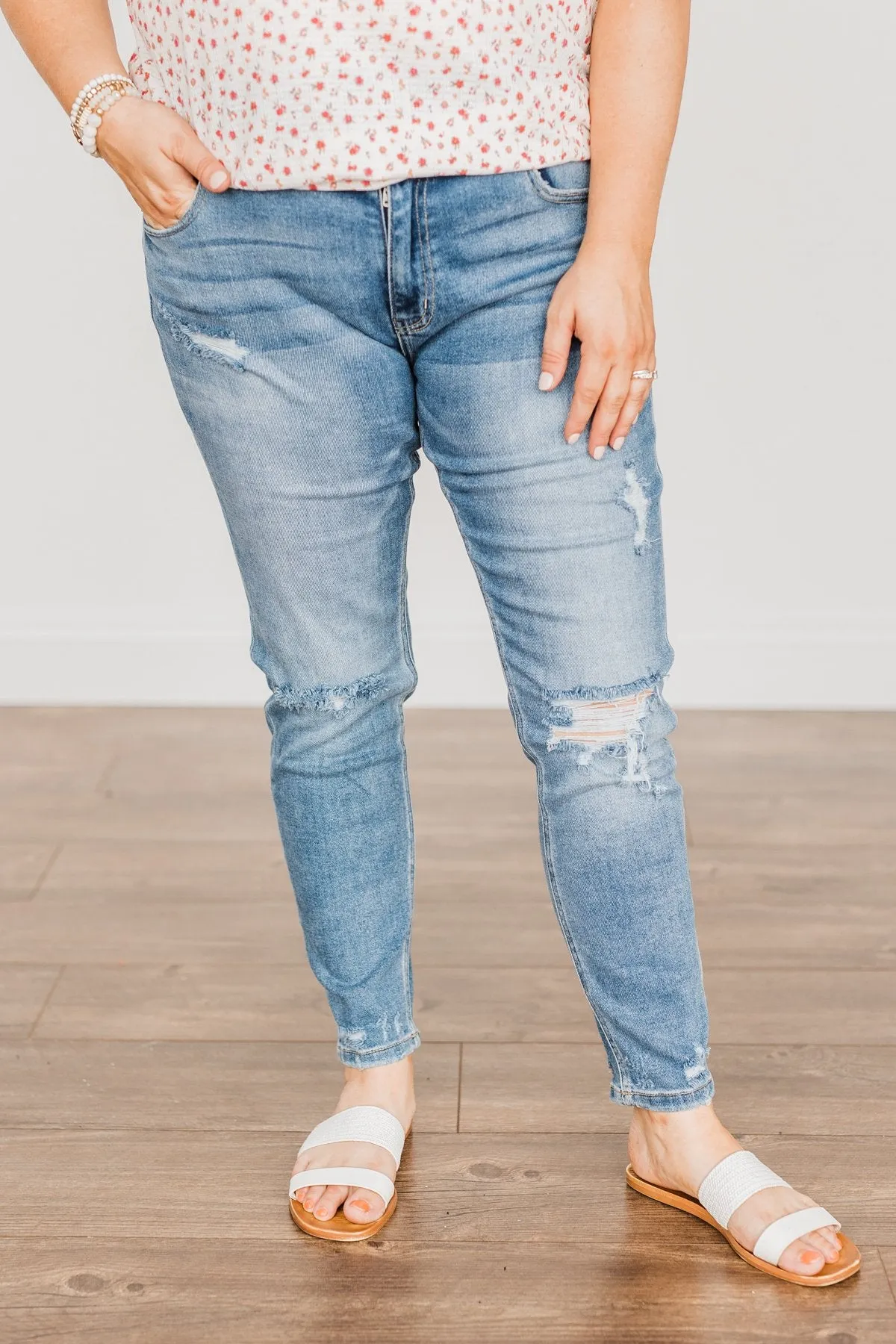 KanCan Curvy Skinny Jeans- Hillary Wash