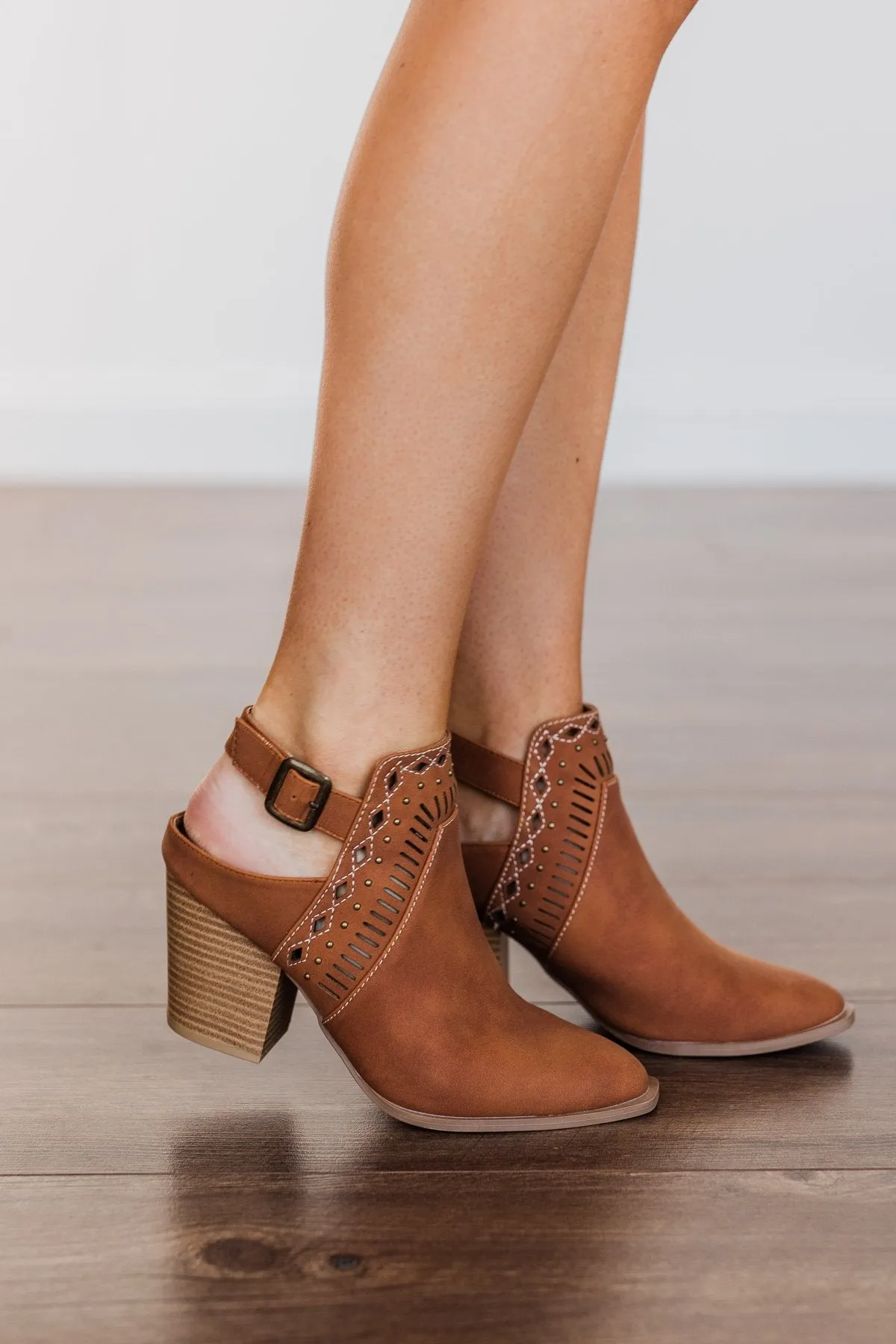 Qupid Prenton Booties- Cognac