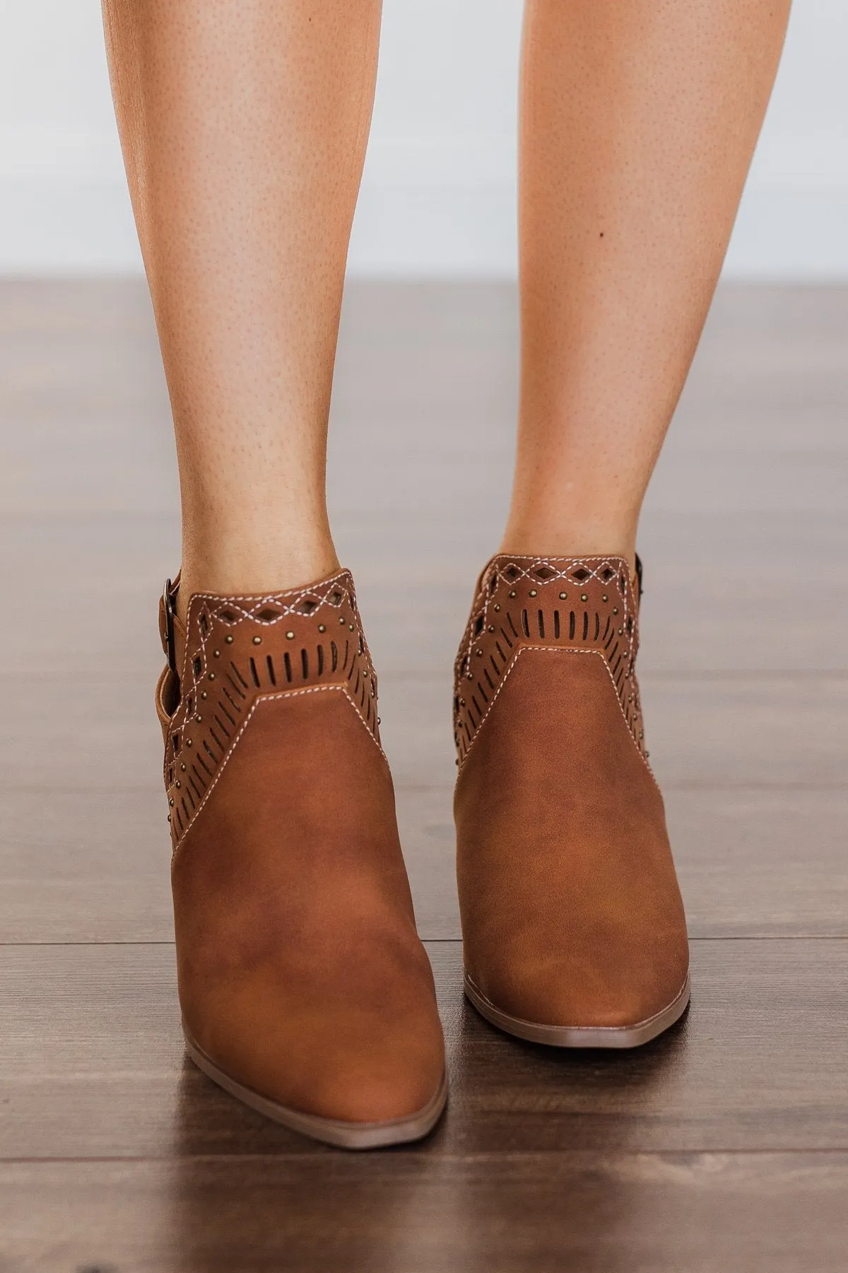 Qupid Prenton Booties- Cognac