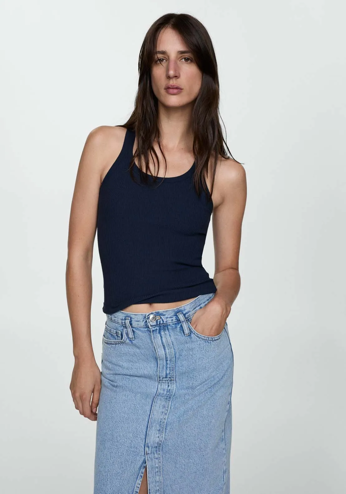 Slit denim skirt