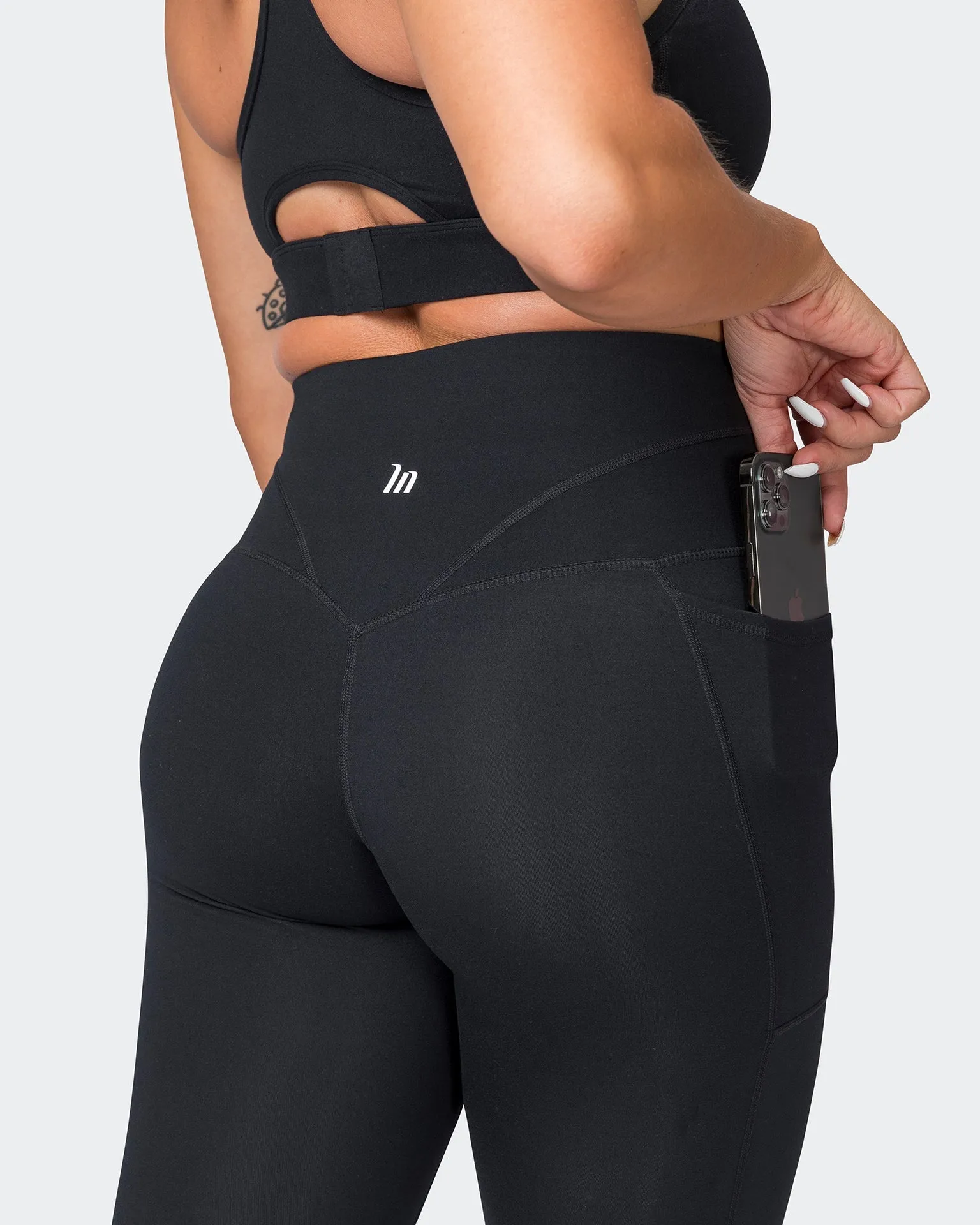 Unrivalled Everyday Ankle Length Leggings - Black