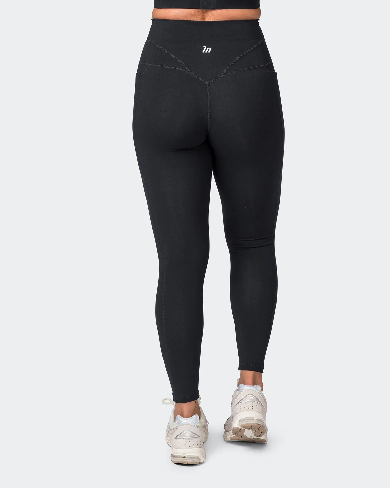 Unrivalled Everyday Ankle Length Leggings - Black