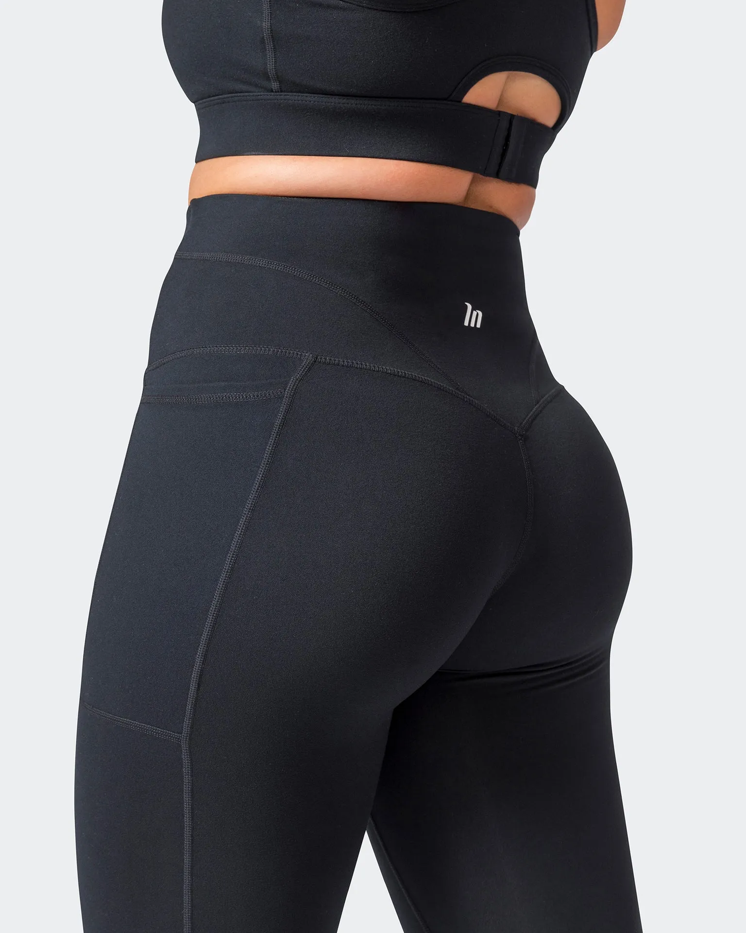 Unrivalled Everyday Ankle Length Leggings - Black