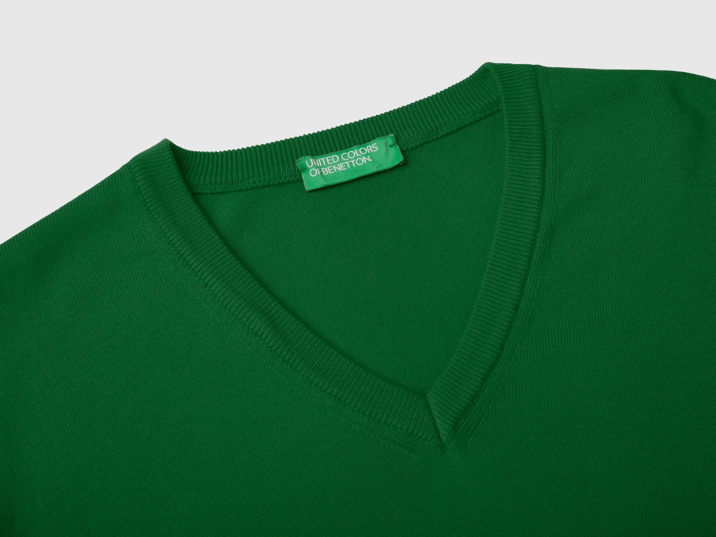 V-neck sweater in pure cotton - Dark Green | Benetton